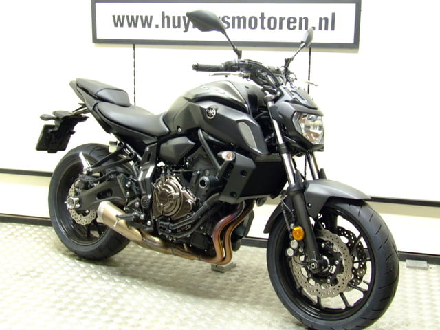 Motor huren Yamaha MT07 - HM-Motorverhuur Brabant MT 07