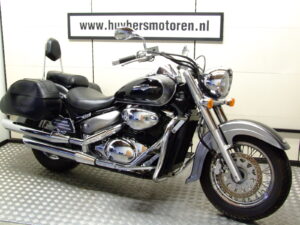 Suzuki C800 Intruder 2005