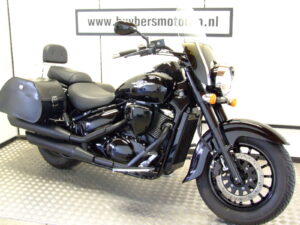Suzuki C800 Black Intruder 2015