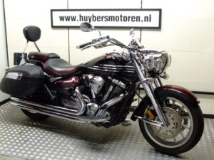 Yamaha XV1900 Midnight Star 2013
