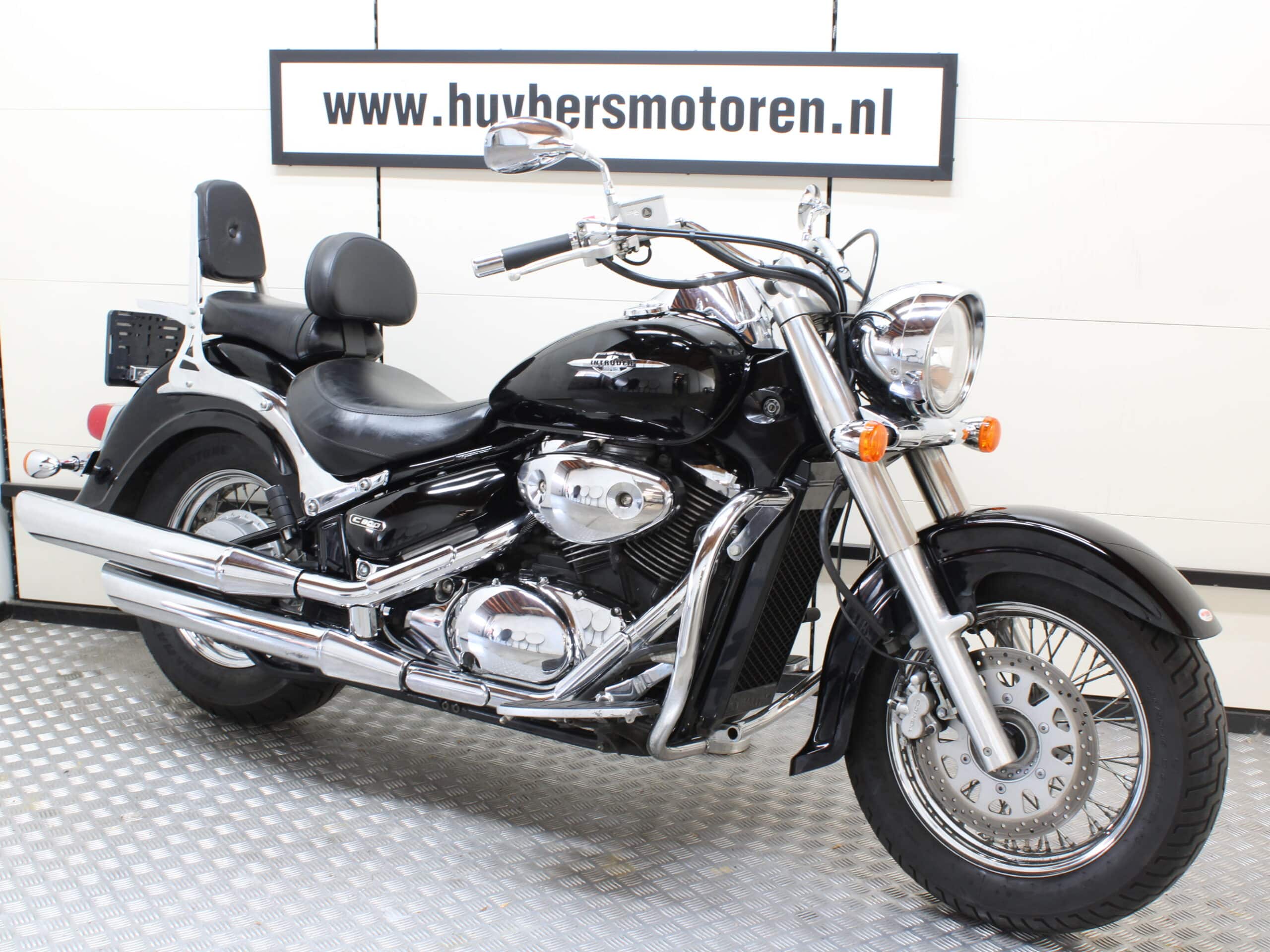 Suzuki C800, foto 1 van 5