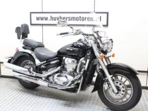 24 - Suzuki VL 800 Intruder