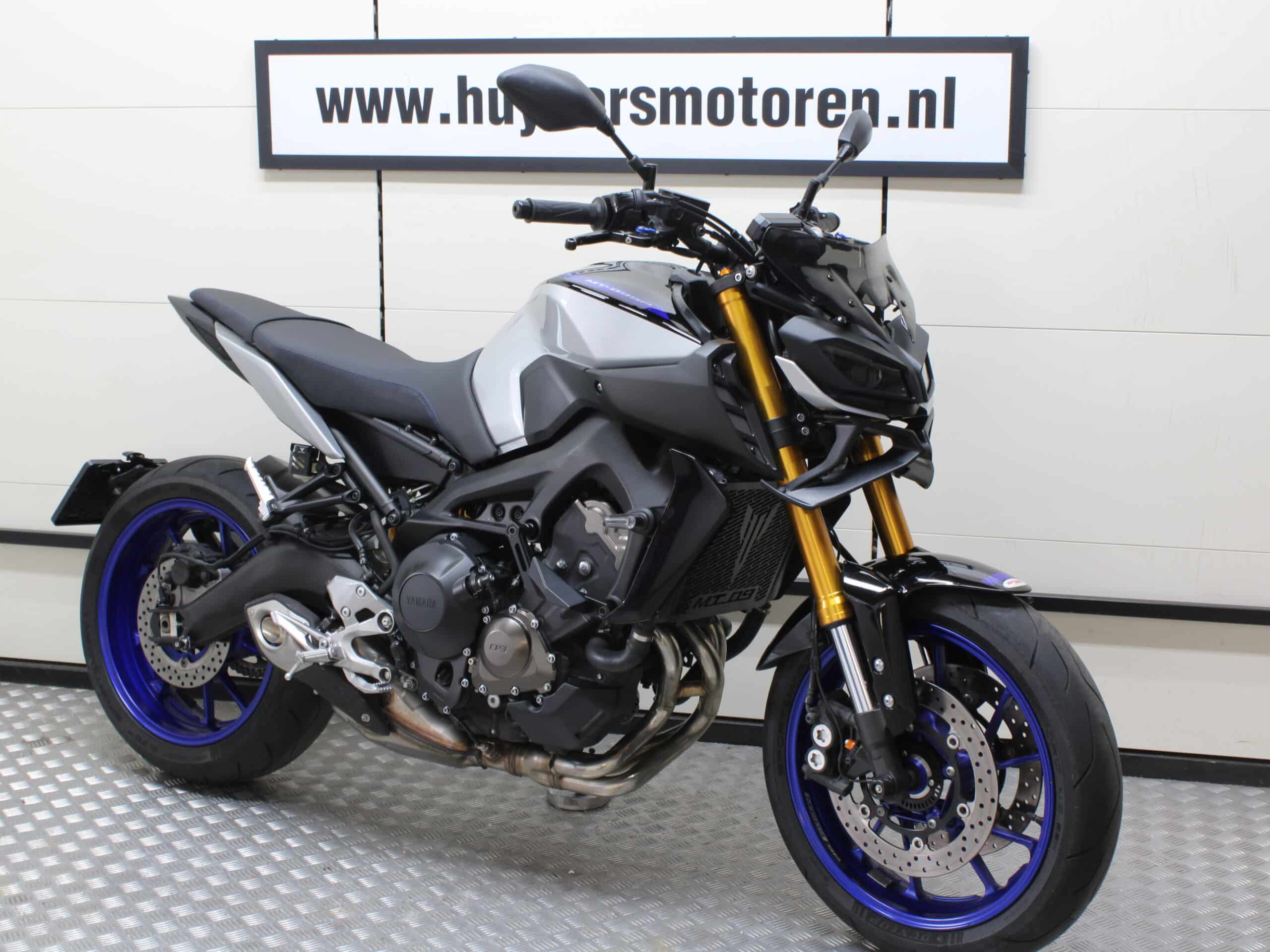 Yamaha MT09SP, foto 1 van 5