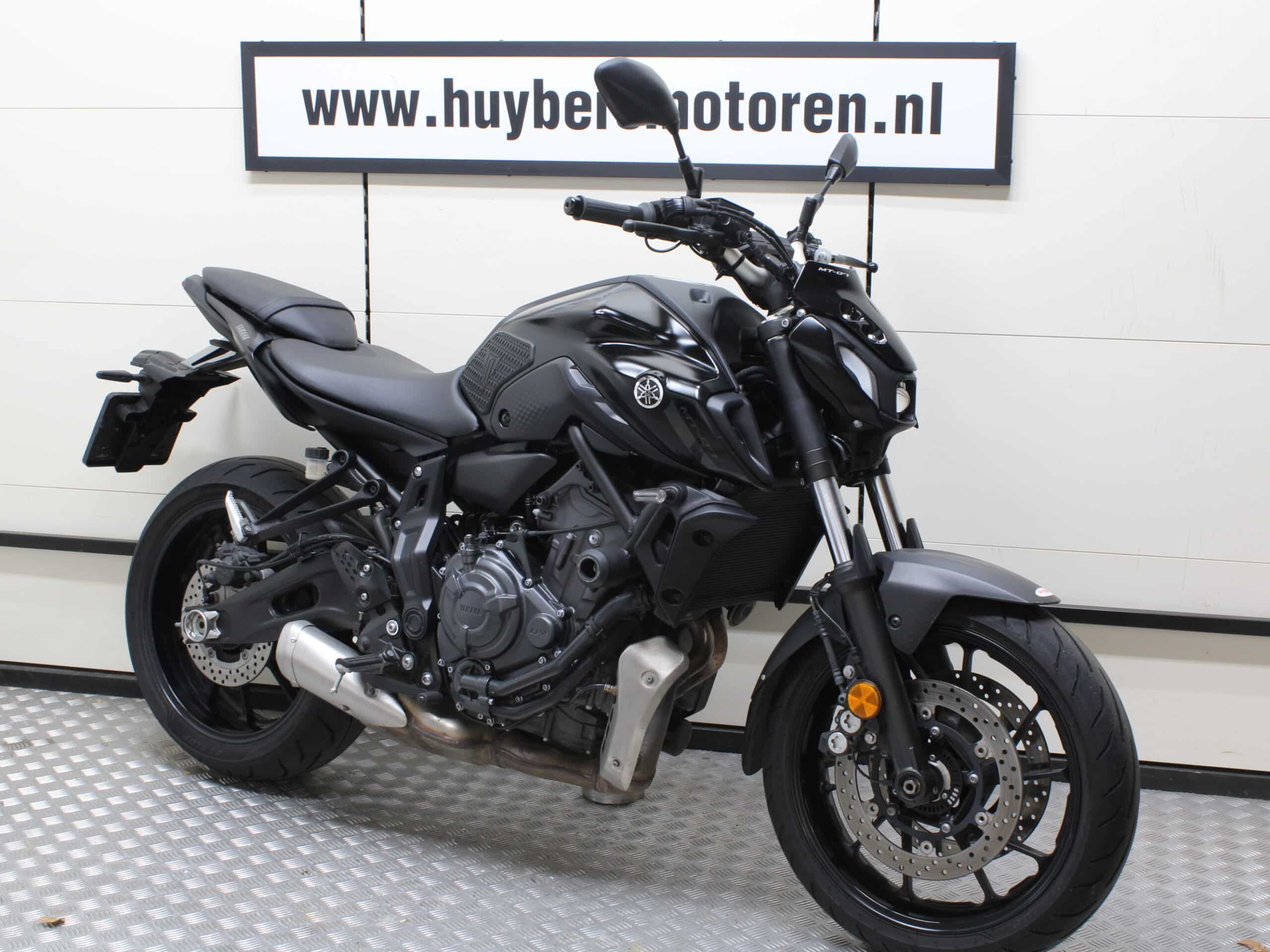 Yamaha MT07, foto 1 van 5